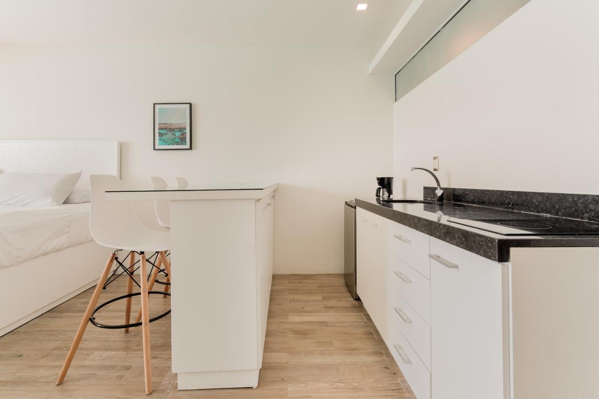 The Ocean Vibes Suites By Casa Paraiso Cancún Esterno foto