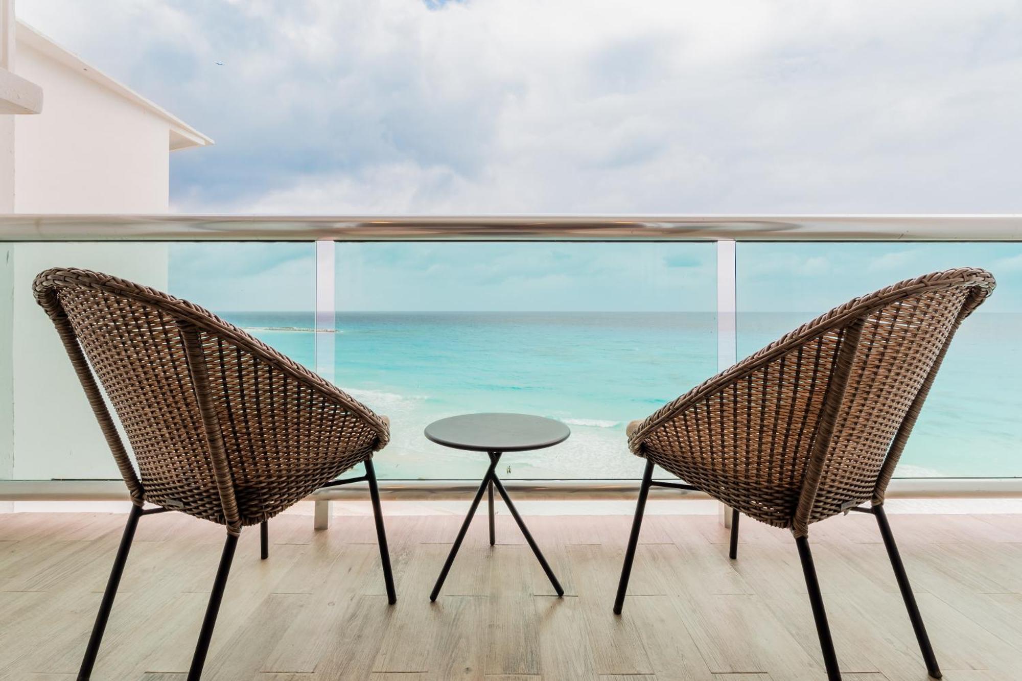 The Ocean Vibes Suites By Casa Paraiso Cancún Esterno foto
