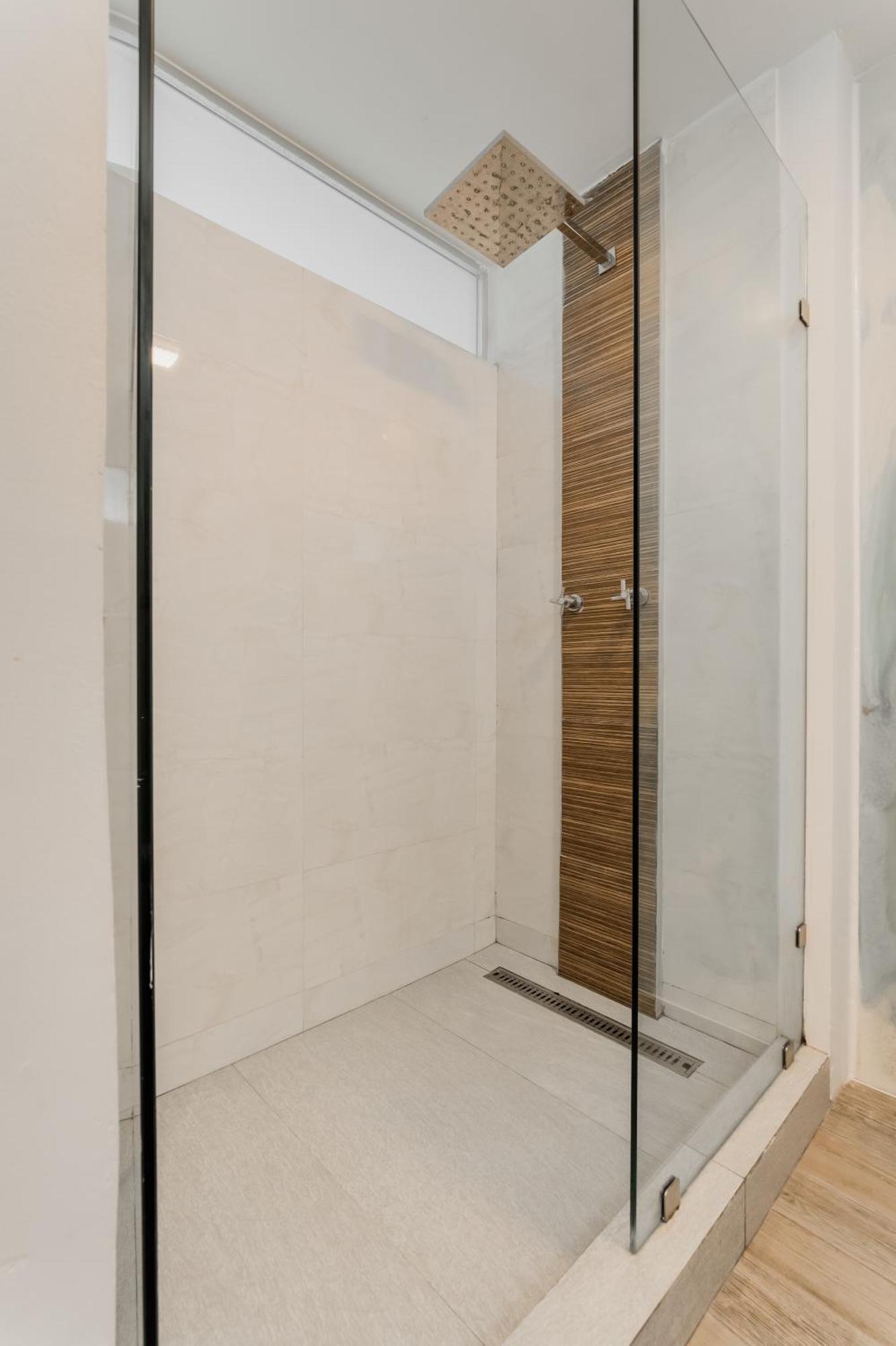 The Ocean Vibes Suites By Casa Paraiso Cancún Esterno foto