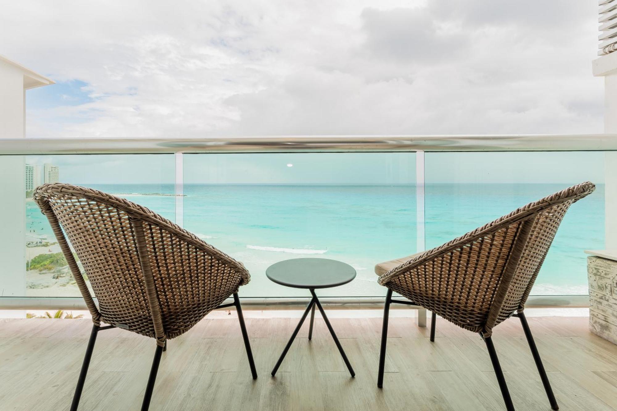 The Ocean Vibes Suites By Casa Paraiso Cancún Esterno foto