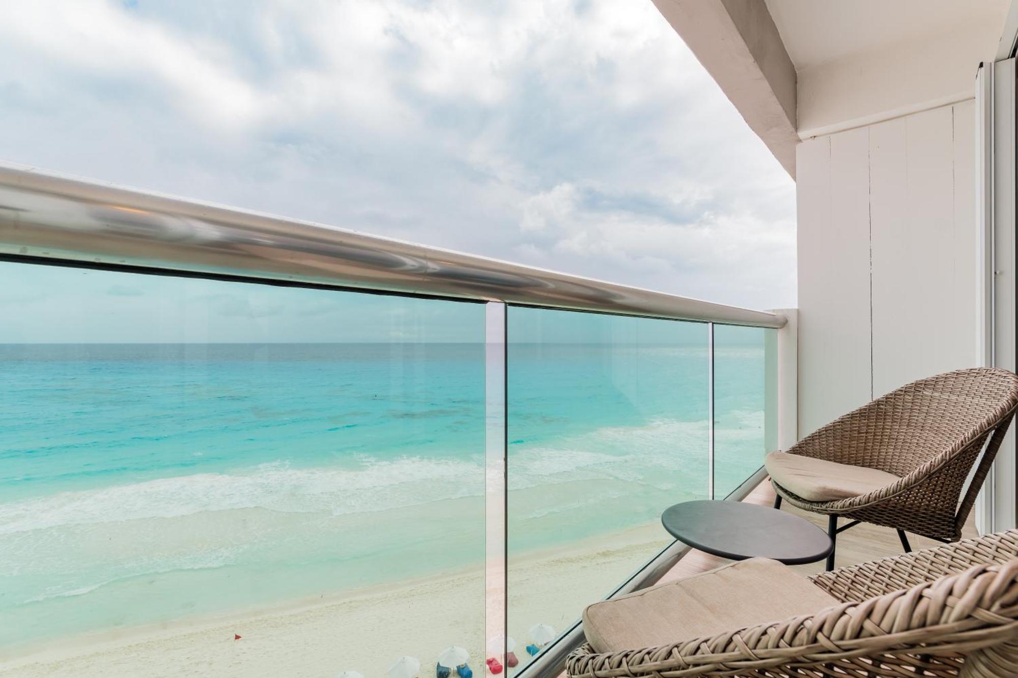 The Ocean Vibes Suites By Casa Paraiso Cancún Esterno foto